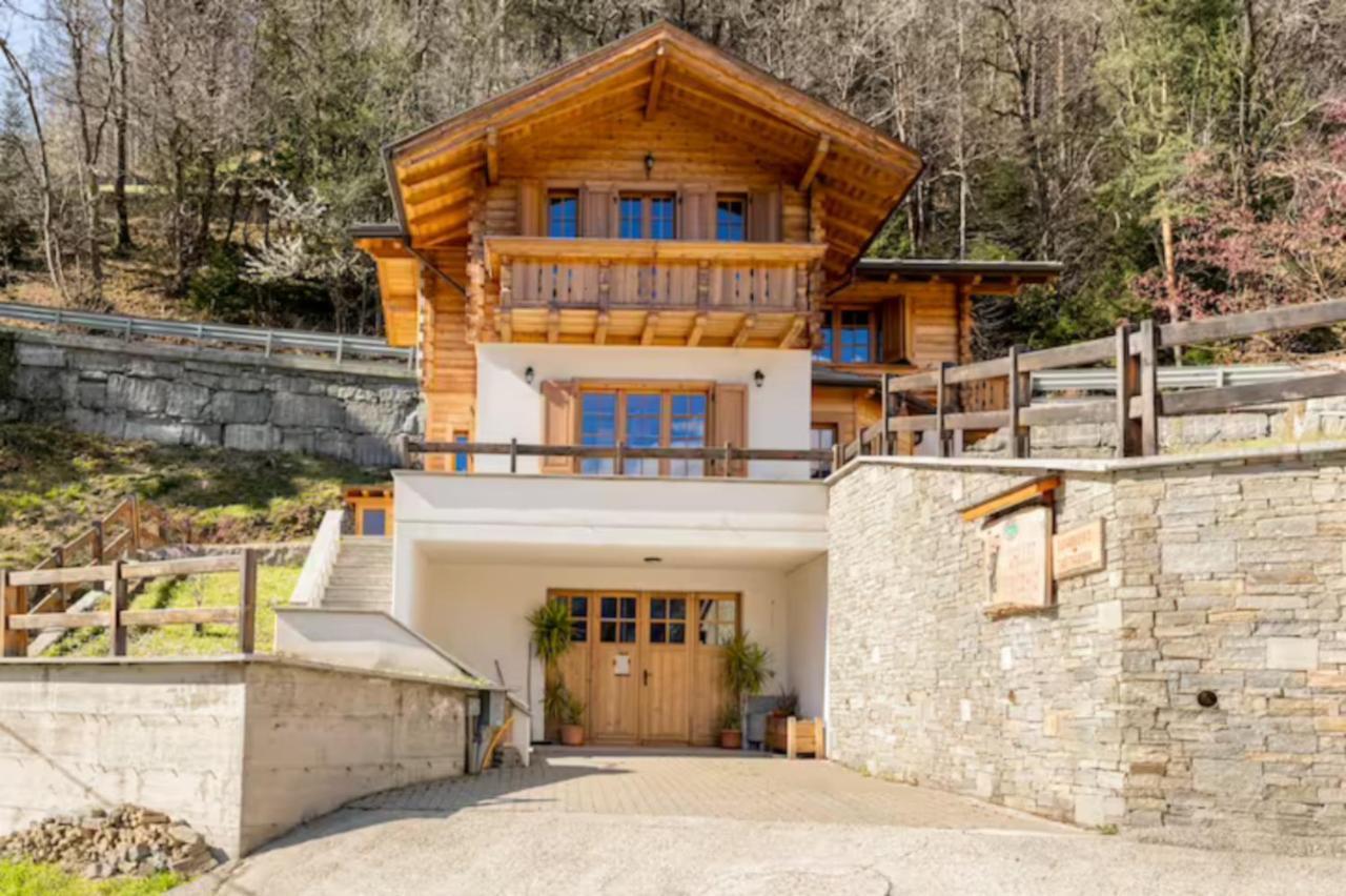 B&B Chalet Il Picchio Varzo Exterior foto