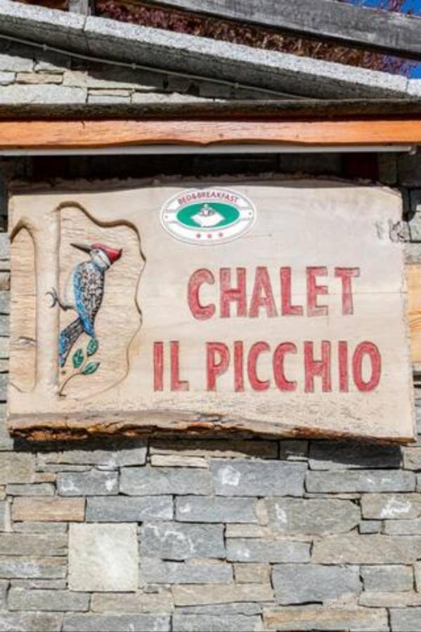 B&B Chalet Il Picchio Varzo Exterior foto